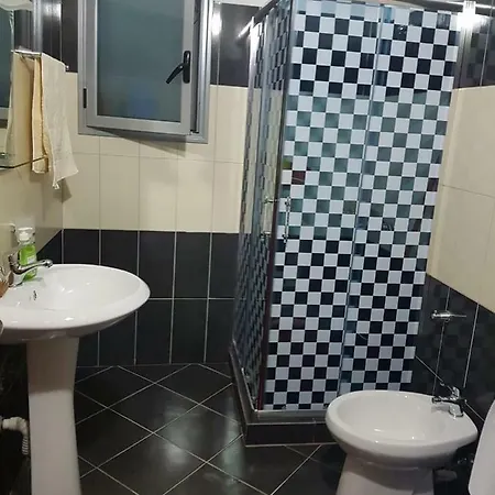 Family Apartment *